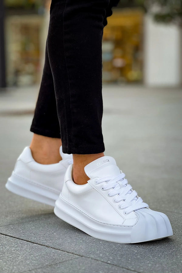 Chunky Sole Design Sneakers